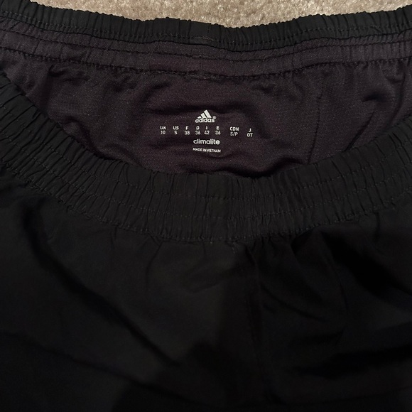 Women’s Adidas Climalite Running Shorts Black and Purple Size Small - Picture 3 of 3